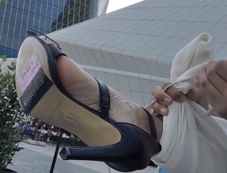 Yoo 'Jinnytty' Yoonjin feet photo thumbnail