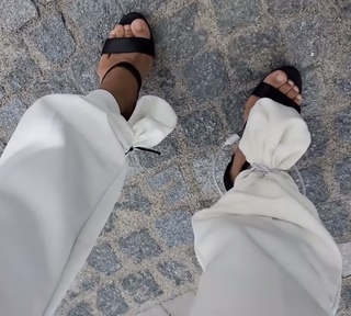 Yoo 'Jinnytty' Yoonjin feet photo thumbnail