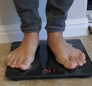 Yoo 'Jinnytty' Yoonjin feet photo thumbnail