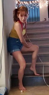 Yoo 'Jinnytty' Yoonjin feet photo thumbnail