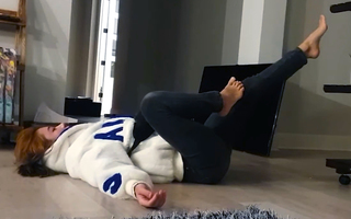 Yoo 'Jinnytty' Yoonjin feet photo thumbnail