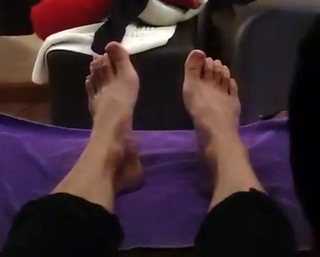 Yoo 'Jinnytty' Yoonjin feet photo thumbnail