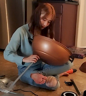 Yoo 'Jinnytty' Yoonjin feet photo thumbnail