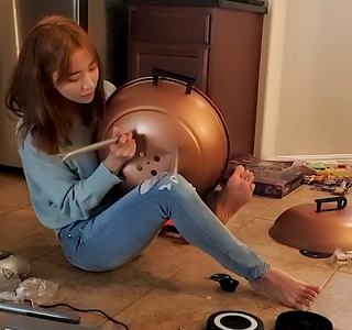 Yoo 'Jinnytty' Yoonjin feet photo thumbnail