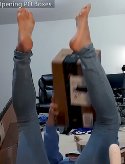 Yoo 'Jinnytty' Yoonjin feet photo thumbnail