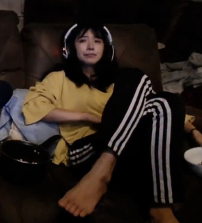 Yoo 'Jinnytty' Yoonjin feet photo thumbnail