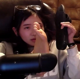 Yoo 'Jinnytty' Yoonjin feet photo thumbnail