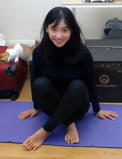 Yoo 'Jinnytty' Yoonjin feet photo thumbnail