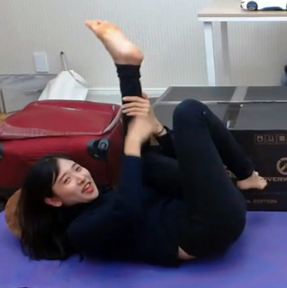 Yoo 'Jinnytty' Yoonjin feet photo thumbnail