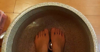 Yoo 'Jinnytty' Yoonjin feet photo thumbnail