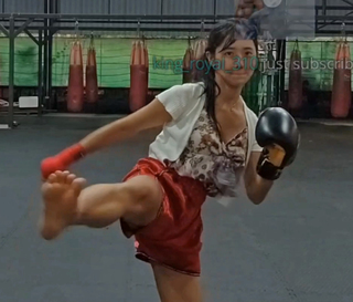 Yoo 'Jinnytty' Yoonjin feet photo thumbnail