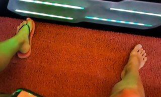 Yoo 'Jinnytty' Yoonjin feet photo thumbnail