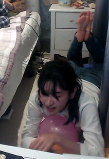 Yoo 'Jinnytty' Yoonjin feet photo thumbnail