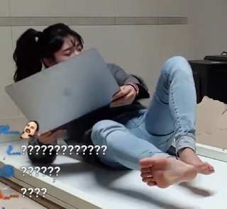 Yoo 'Jinnytty' Yoonjin feet photo thumbnail