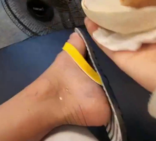 Yoo 'Jinnytty' Yoonjin feet photo thumbnail