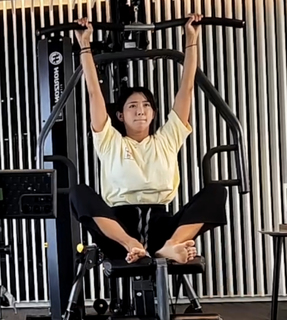 Yoo 'Jinnytty' Yoonjin feet photo thumbnail