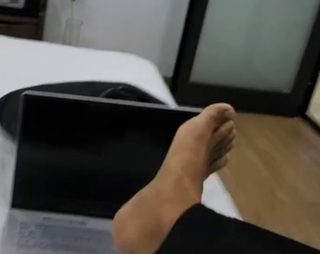 Yoo 'Jinnytty' Yoonjin feet photo thumbnail