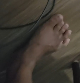 Yoo 'Jinnytty' Yoonjin feet photo thumbnail