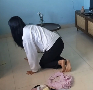 Yoo 'Jinnytty' Yoonjin feet photo thumbnail