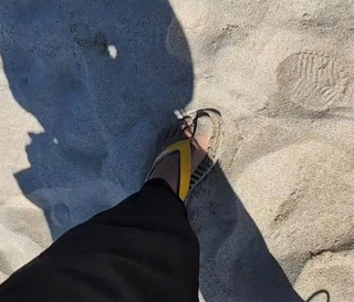 Yoo 'Jinnytty' Yoonjin feet photo thumbnail