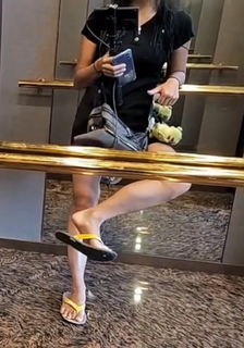 Yoo 'Jinnytty' Yoonjin feet photo thumbnail