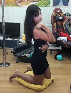 Yoo 'Jinnytty' Yoonjin feet photo thumbnail