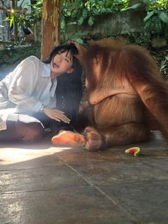 Yoo 'Jinnytty' Yoonjin feet photo 1