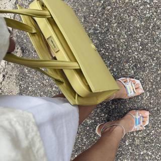 Yoon Eun-hye feet photo 12