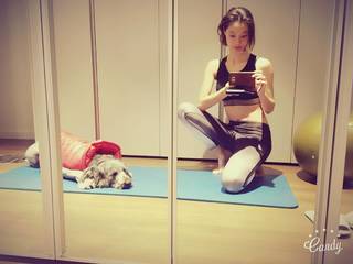 Yoon So-yi feet photo 7