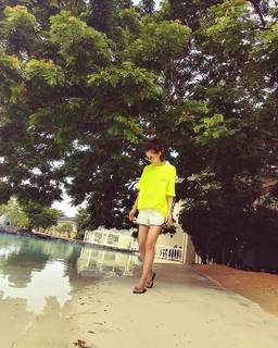 Yoon So-yi feet photo 3