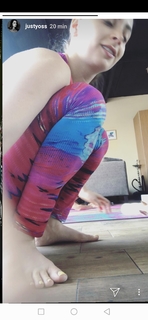 Yoseline Hoffman feet photo thumbnail