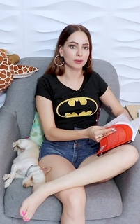 Yoseline Hoffman feet photo thumbnail