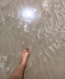 Yoseline Hoffman feet photo thumbnail