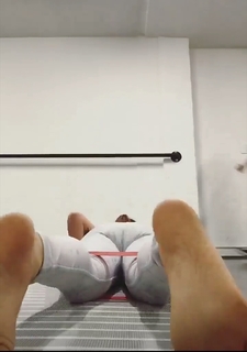 Yoseline Hoffman feet photo thumbnail