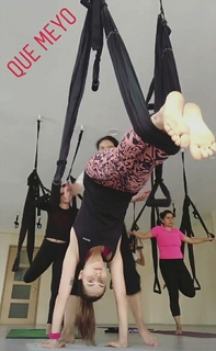Yoseline Hoffman feet photo thumbnail