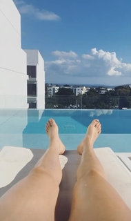 Yoseline Hoffman feet photo thumbnail