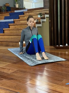 Yoseline Hoffman feet photo thumbnail