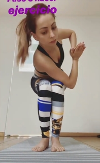 Yoseline Hoffman feet photo thumbnail