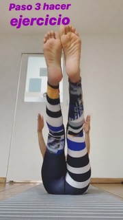 Yoseline Hoffman feet photo thumbnail