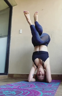 Yoseline Hoffman feet photo thumbnail
