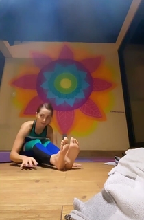 Yoseline Hoffman feet photo thumbnail