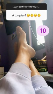 Yoseline Hoffman feet photo thumbnail