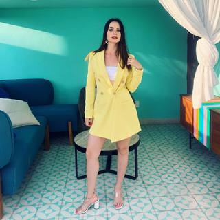 Yoseline Hoffman feet photo thumbnail