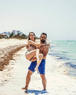 Yoseline Hoffman feet photo thumbnail