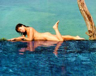 Yoshie Kashiwabara feet photo 1