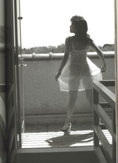 Yoshie Kashiwabara feet photo 18