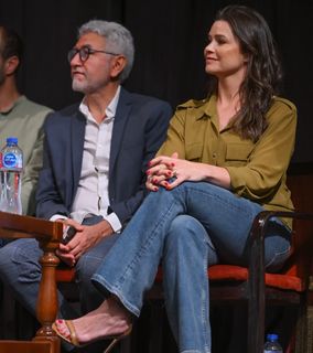 Yousra El Lozy feet photo thumbnail