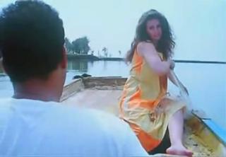 Youssra feet photo thumbnail