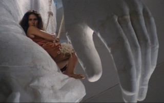 Youssra feet photo thumbnail