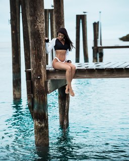 Yovanna Ventura feet photo thumbnail